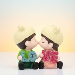 Sweet Moments Kissing Couple Miniature Figurine